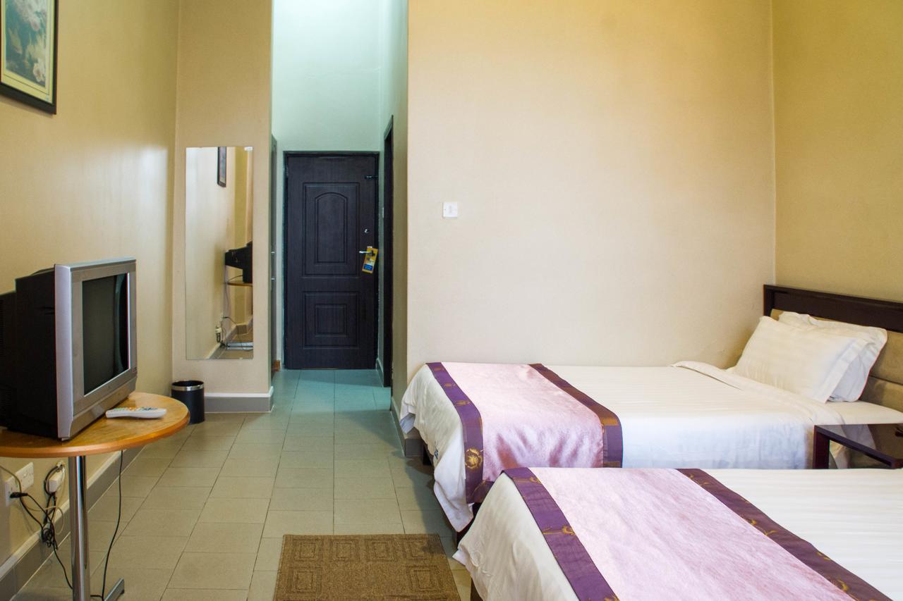 Lake View Resort Hotel Mbarara Eksteriør bilde